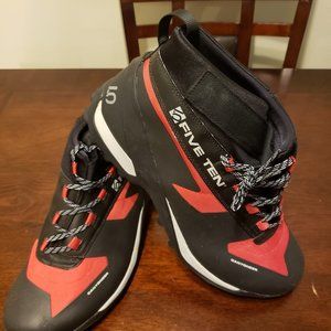 Brand New (without box) 5.10 Canyoneering 3 Canvas Shoes Size 14